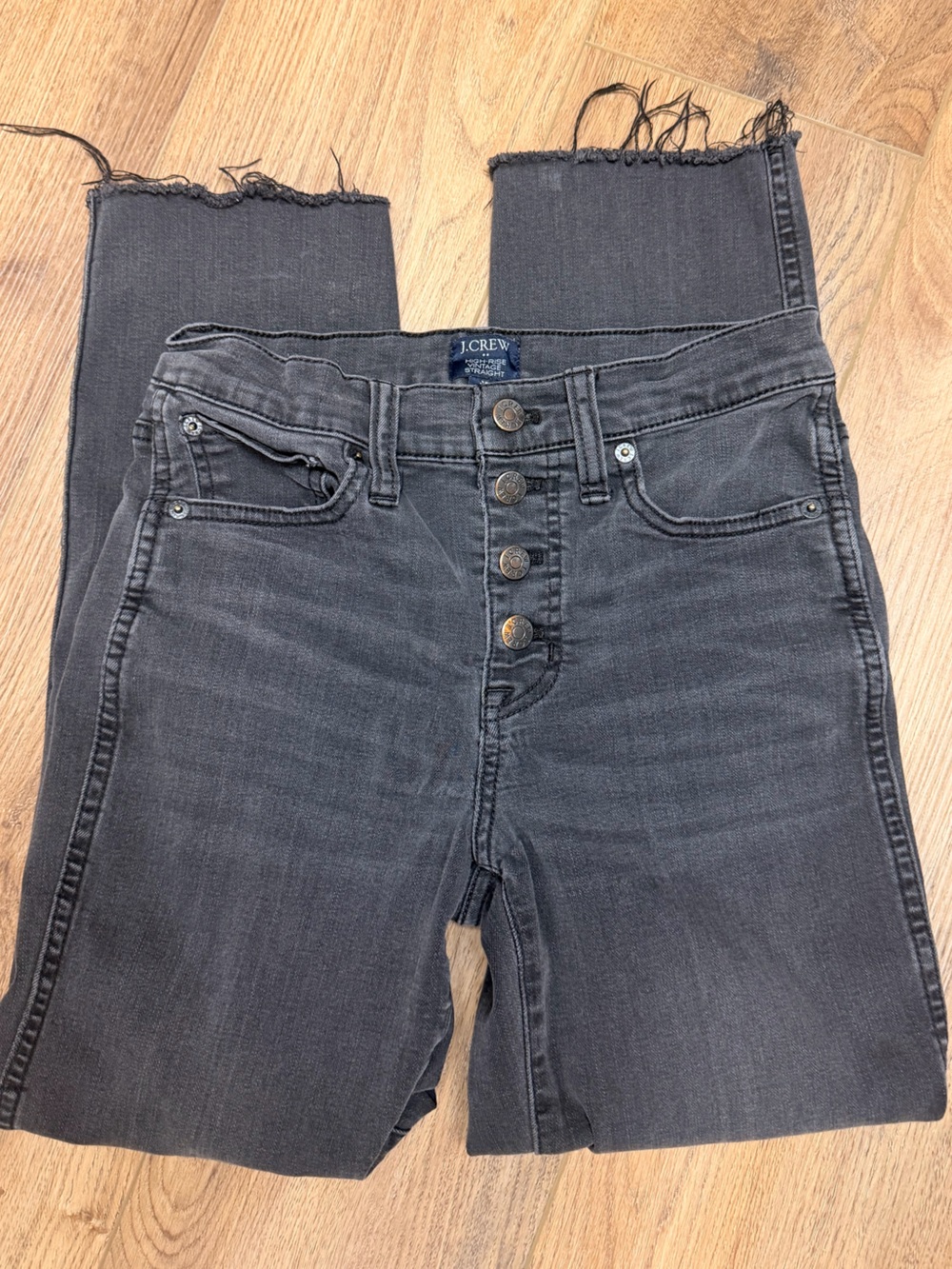 J.Crew Vintage High Rise Straight Jeansโ 25 Black Denim Raw Hem Button Fly Ankle
